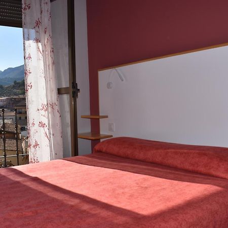 Hostal Altamira Guadalupe 구아달루페 외부 사진