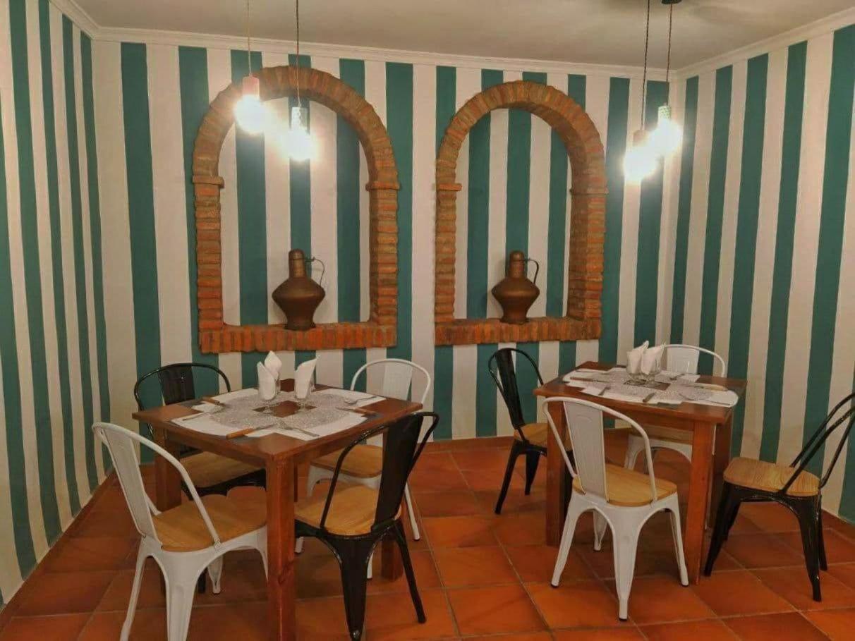 Hostal Altamira Guadalupe 구아달루페 외부 사진